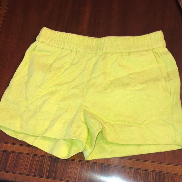 J Crew Yellow Jacquard Boardwalk Shorts, size 00 - Picture 1 of 4